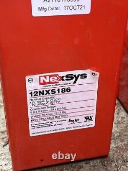 Batterie NexSys 12NXS137 12V TPPL pour chariot élévateur à plaques minces en plomb pur Enersys 186AH OEM