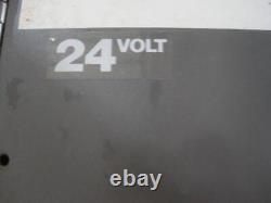Bt 2300 24 Volt Chargeur De Batterie Élévateur Modèle 12m875c23 Type La 12 Cellule