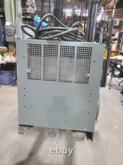 Chargeur AMETEK Prestolite Battery-Mate 750H3-24C 48V 750AH 3PH 208/240/460V