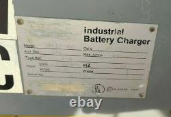 Chargeur De Batterie Élévateur À Fourche Yale 3yf12-550 230/460 V 1ph