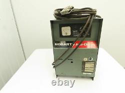 Chargeur De Batterie Fourche Hobart Accu-charger 12v, 381-450ah 120/208/240v 1ph