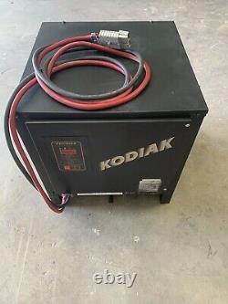 Chargeur De Batterie Fourche Kodiak 36v 180a 18k1050b3