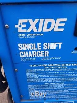 Chargeur De Chariot Élévateur Exide Single Shift Charger 12 Cell / 24 Volts Ssc-12-550z