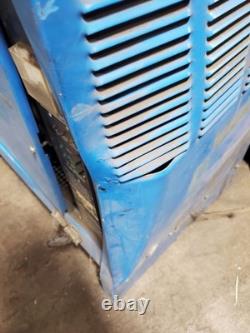 Chargeur de Batterie Exide Système 3000 ES3-18-680 3 Phases 60 Hz