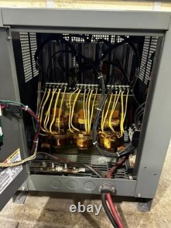 Chargeur de Batterie de Chariot Élévateur Prestolite PowerStar 24V 208/240/480V 3 Phases