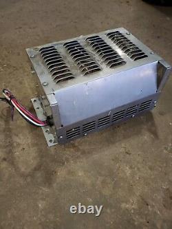 Chargeur de batterie 24V Taylor Dunn 79-303-05 Monophasé Modèle 22730