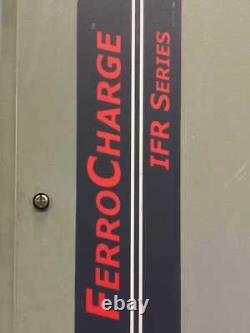 Chargeur de batterie 24 volts de la série C&D Technologies FerroCharger IFR12CE510