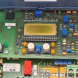 Chargeur de batterie Autronica Power One SC-6/24-6Amps à base de microcontrôleur SMPS