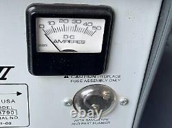 Chargeur de batterie DC 24 Volt Lestronic II 2 Lester 36 amp 120 VAC 18790 24LC36-8ET