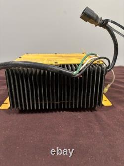 Chargeur de batterie Delta-Q QuiQ 912-7200 72V 12A pour chariot élévateur, voiture de golf, EV et mobilité