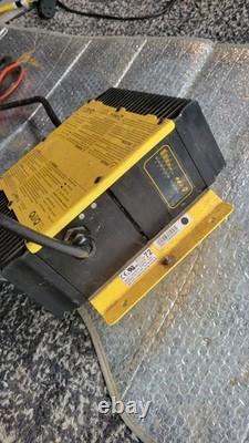 Chargeur de batterie Delta-Q QuiQ 912-7200 72V 12A pour chariot élévateur, voiture de golf, EV, mobilité