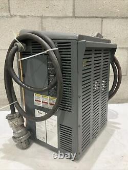 Chargeur de batterie Enersys Ei3-hl-4y Enforcer Impaq pour chariot élévateur L-a 3ph 480v 50/60 Hz