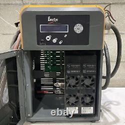 Chargeur de batterie Enersys Ei3-hl-4y Enforcer Impaq pour chariot élévateur L-a 3ph 480v 50/60 Hz