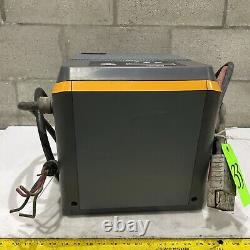 Chargeur de batterie Enersys Ei3-hl-4y Enforcer Impaq pour chariot élévateur L-a 3ph 480v 50/60 Hz