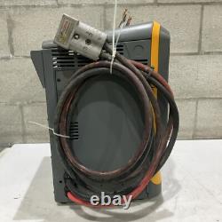 Chargeur de batterie Enersys Ei3-hl-4ye Enforcer Impaq pour chariot élévateur L-a 3ph 480v 50/60 Hz