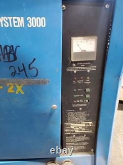 Chargeur de batterie Exide System 3000 ES3-18-680 3 phases 60 Hz