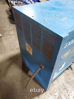 Chargeur de batterie Exide System 3000 ES3-18-680 3 phases 60 Hz
