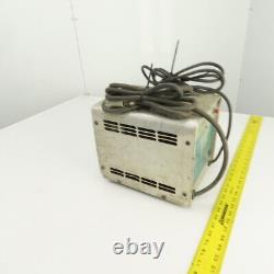 Chargeur de batterie Tennant SCR362017 36V DC 18 cellules 120V d'entrée 240 Amp Hr