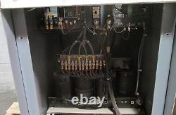 Chargeur de batterie au plomb Exide NPC-6-1-432 Now Power pour batterie de 6 cellules 432 Ampères-heures utilisé