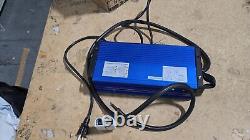 Chargeur de batterie de chariot de golf 24V d'occasion Chargeur de batterie de chariot élévateur 30A Entièrement automatique