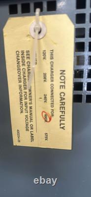 Chargeur de batterie de chariot élévateur 24V 100Amp Hobart 510M1-12E monophasé ou triphasé