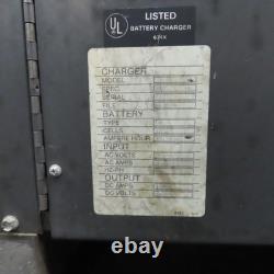 Chargeur de batterie de chariot élévateur Bulldog 12M600C22 24V 120A 12 cellules 240/480V 3PH 600AH