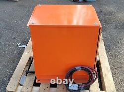 Chargeur de batterie de chariot élévateur CD Technologies 24 Volt, 18,5 Amp, 550 AH FR12CE550