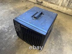 Chargeur de batterie de chariot élévateur Crown V-Force FS3-MP344-2