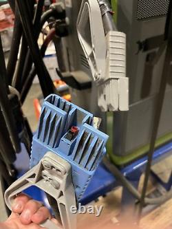 Chargeur de batterie de chariot élévateur ENERSYS EXE3-MR-4Y 480VC 23PH 50/60HZ 4/36/48V