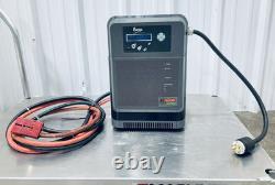 Chargeur de batterie de chariot élévateur EnerSys EI3-IN-4Y Impaq 480V 3PH 24/36/48V CC 2000AH
