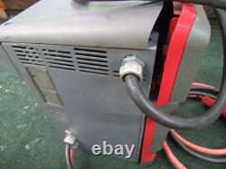Chargeur de batterie de chariot élévateur EnerSys NI3-JN-4Y