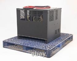 Chargeur de batterie de chariot élévateur EnerSys Workhog 24V 12Cell 208/240/480V 3Ph WG3-12-865B