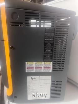 Chargeur de batterie de chariot élévateur EnerSys enforcer EI3-HL-4Y NEUF
