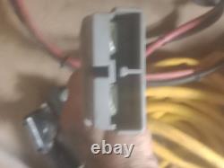 Chargeur de batterie de chariot élévateur EnerSys modèle #EI3-HL-4Y industriel avec écran LCD