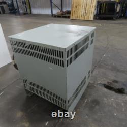 Chargeur de batterie de chariot élévateur Ferro Charge IFR6CE510 12V 97A 6 cellules 240/480V 510AH