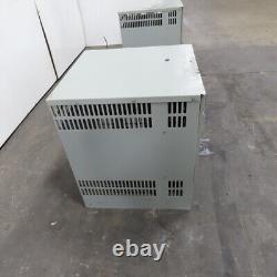 Chargeur de batterie de chariot élévateur Ferro Charge IFR6CE510 12V 97A 6 cellules 240/480V 510AH