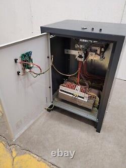 Chargeur de batterie de chariot élévateur Veb 48VDC 120A entrée 230-400VAC 2015