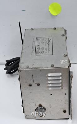 Chargeur de batterie électrique Lester modèle Ph1 10505 115v CA 60 Hz 8A 24LC25-8ET