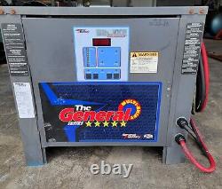 Chargeur de batterie général Mx3-18-1200. 1200 ampères-heures, 18 cellules, 3 phases, 36 volts.