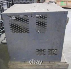 Chargeur de batterie industriel Exide Gold WorkHog 36Volt sortie DC pour chariot élévateur