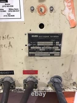 Chargeur de batterie pour chariot élévateur AutoReg C&D AR18H/K175H