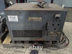 Chargeur de batterie pour chariot élévateur C & D ER18K240MGMC 36VDC 480VAC 18 cellules 1200A par heure
