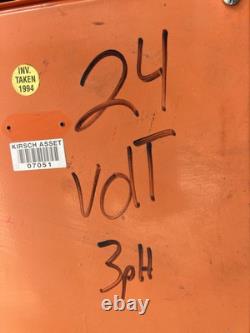 Chargeur de batterie pour chariot élévateur C&D FR12HK850M Ferro Five FR Series 24V 155A 3 phases