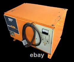 Chargeur de batterie pour chariot élévateur C&D FR18HK850M 36V 851-1275 AH 208/240/480V 3 phases