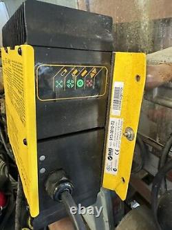 Chargeur de batterie pour chariot élévateur Delta-Q QuiQ On-Board 36V 120v 913-3610-T3