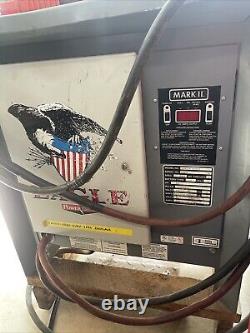 Chargeur de batterie pour chariot élévateur Eagle Mark II modèle 3PFE12B-865EMES 24 volts