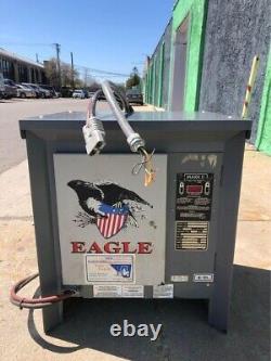 Chargeur de batterie pour chariot élévateur Eagle Mark II modèle 3PFE12B-865EMES 24 volts