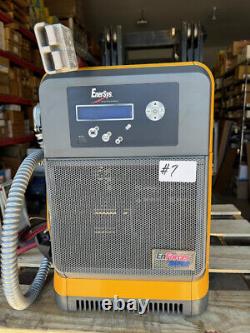 Chargeur de batterie pour chariot élévateur EnerSys EI3-HL-4Y 24/36/48V 1000AH 480/3 Excellent.