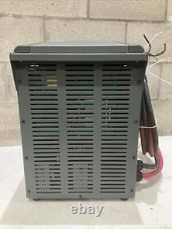 Chargeur de batterie pour chariot élévateur Enersys Ei3-hl-4y Enforcer Impaq L-a 3ph 480v 50/60 Hz