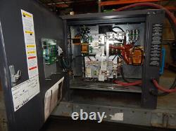 Chargeur de batterie pour chariot élévateur Enersys Enforcer Eh3-18-1200 480vac 3 phases vers 36 VDC M